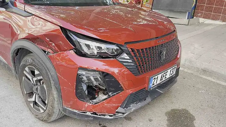 Diyarbakır'da trafik kazası: 5 yaralı