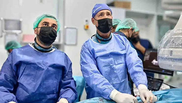 Diyarbakır'da Uluslararası Pediatrik Kardiyoloji Çalıştayı