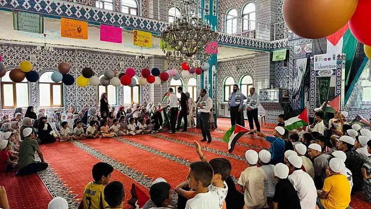 Diyarbakır'da yaz Kur'an kurslarında 'Filisten'e Destek' programı