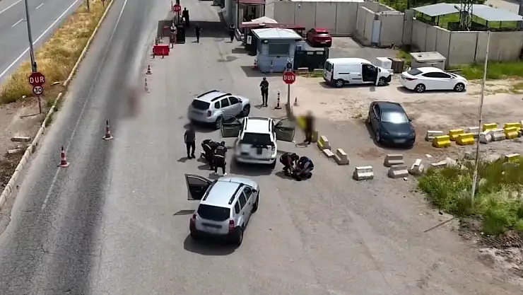 Diyarbakır'da yedek yakıt deposunda 93 litre sentetik uyuşturucu ele geçirildi