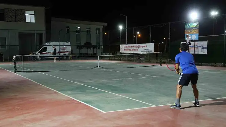 Diyarbakır İl Sağlık Müdürlüğü Tenis Turnuvası başladı