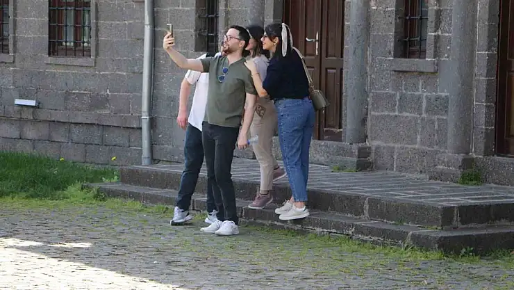 Diyarbakır Müzesi bayram tatilinde 13 bin ziyaretçiyi ağırladı