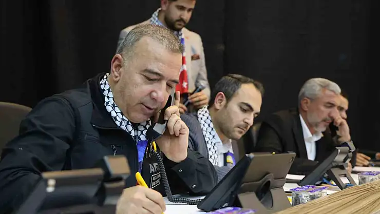 Elazığ'da 'Gazze İçin El Ele' kampanyasında, SMS hariç yaklaşık 20 milyon lira bağış toplandı