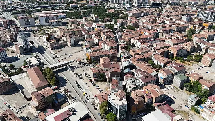 Elazığ'da  kentsel dönüşüm çalışmaları sürüyor