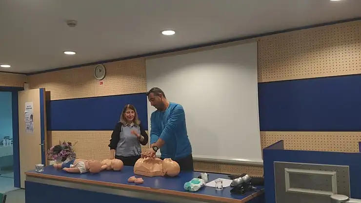 Elazığ'da 60 kursiyere biyosidal eğitimi verildi