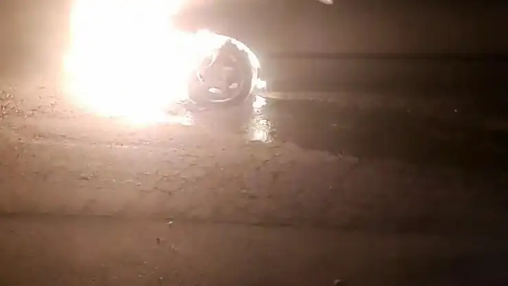 Elazığ'da araç yangını