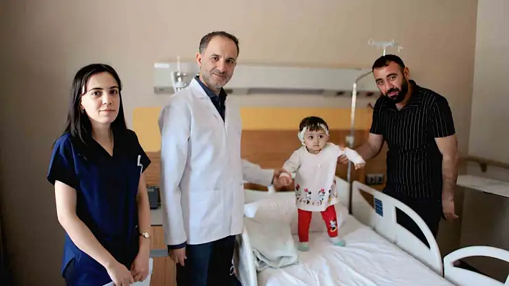 Elazığ'da bebekler, 'Biyonik Kulak' operasyonuyla duymaya başladı