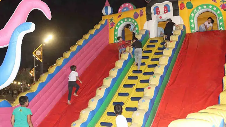 Elazığ'da çocuk şenlikleri başladı