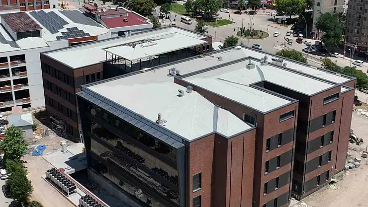 Elazığ'da diş hekimliği fakültesi ve hastanesinde sona yaklaşılıyor