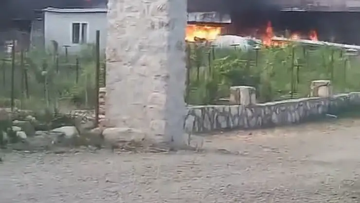 Elazığ'da ev yangını