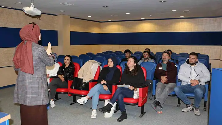 Elazığ'da ilk yardım eğitimi  düzenlendi