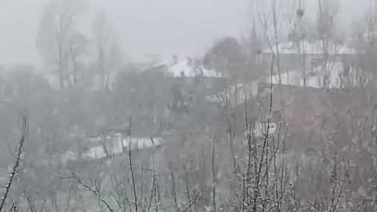 Elazığ'da kar yağışı etkisini sürdürüyor