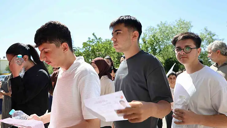 Elazığ'da nefesler tutuldu, YKS heyecanı başladı