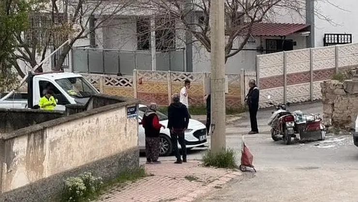 Elazığ'da otomobil ile motosiklet çarpıştı: 2 yaralı