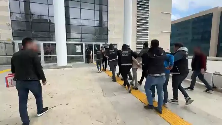 Elazığ'da polis suçlulara göz açtırmıyor: 6 gözaltı