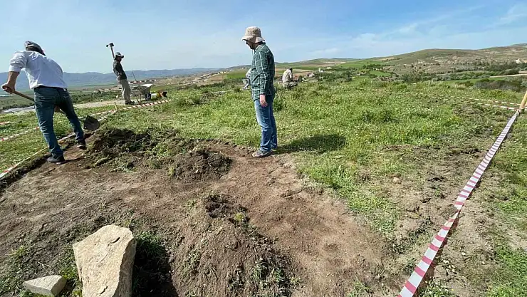 Elazığ'da Tadım Kalesi ve Höyüğünde kazı çalışmaları yeniden başladı