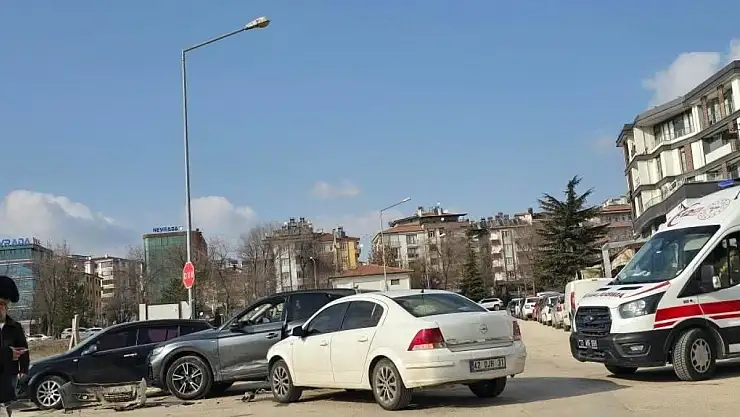 Elazığ'da trafik kazası: 1 yaralı