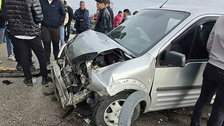 Elazığ'da trafik kazası: 2 yaralı
