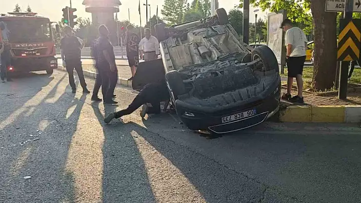 Elazığ'da trafik kazası: 2 yaralı