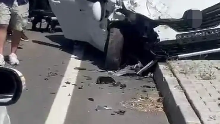 Elazığ'da trafik kazası: 3 yaralı