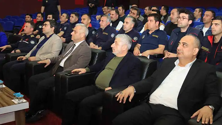 Elazığ itfaiyesi eğitimlerini sürdürüyor