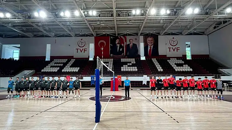 Elazığ, Türkiye voleybol yarı finallerine ev sahipliği yaptı