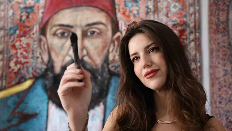 Elazığlı genç mühendis, halı üzerine portre çizimleriyle dünyaya açıldı