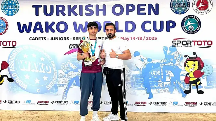 Elazığlı sporculara Avrupa Kick Boks Şampiyonası'nda milli görev