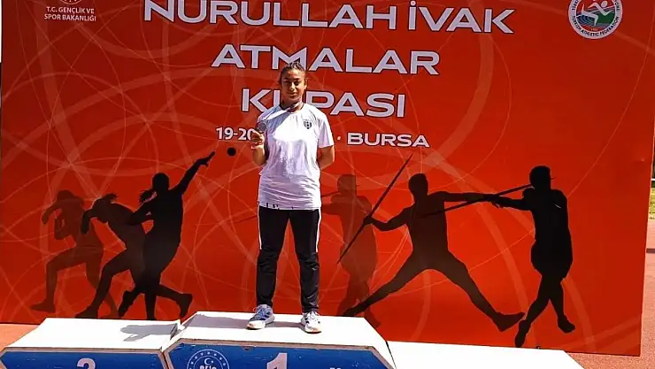 Elazığlı sporculardan atletizmde büyük başarı