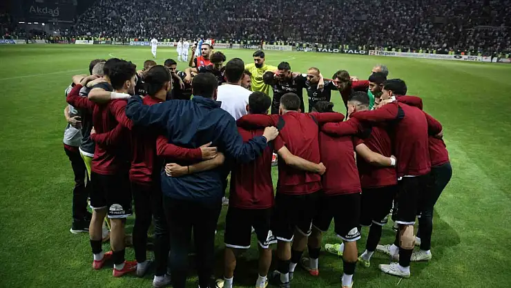 Elazığspor: 'Karşılaşmanın kaldığı yerden devam etmesini talep ediyoruz'