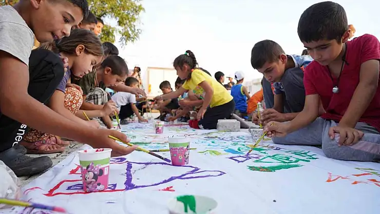 Ergani'nin 5 mahallesinde 'Çocuk Köy Şenlikleri' düzenlendi