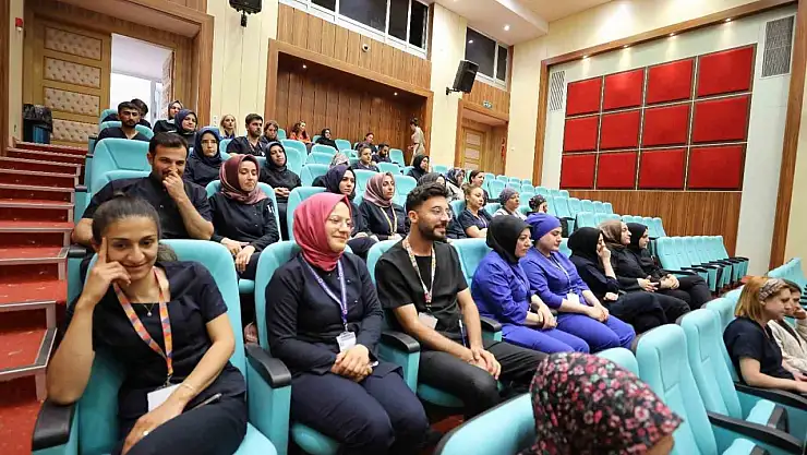 FÜ Hastanesi çalışanlarına kadına yönelik şiddetle mücadele semineri