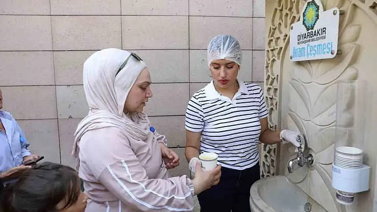 Hastalara limonata ikramı