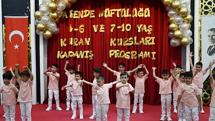 Kur'an kurslarının yıl sonu kapanış programı yoğun ilgi gördü