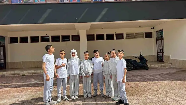 Malatya Battalgazi Görme Engelliler Ortaokulu'ndan Türkiye 3.lüğü