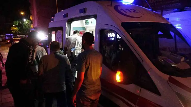 Malatya'da 'yol verme' tartışması kanlı bitti: 2'si ağır 5 yaralı