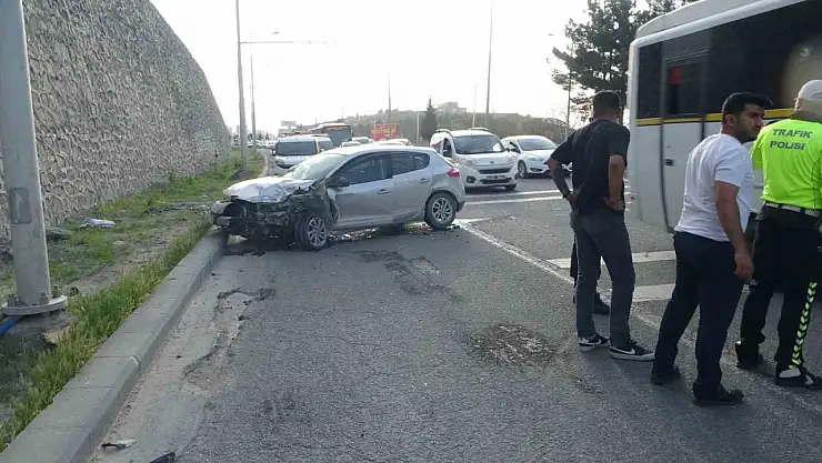 Malatya'da 5 araçlı zincirleme kaza: 6 yaralı