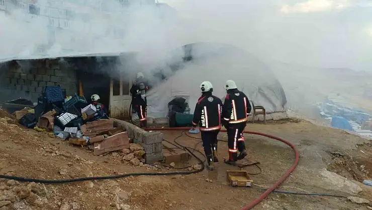 Malatya'da çadır yangını