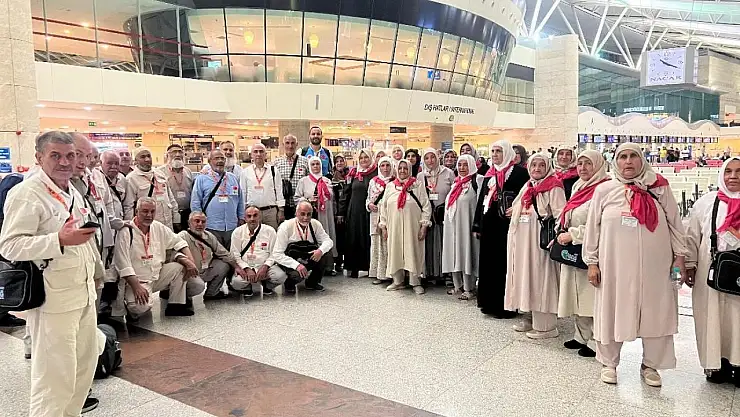 Malatya'da hacı adayları dualarla uğurlandı