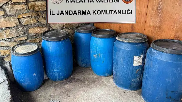 Malatya'da kaçak alkol ve tütün operasyonu