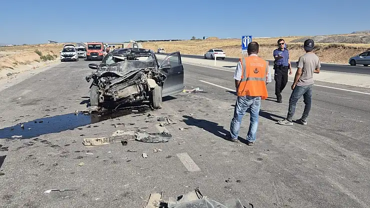 Malatya'da kamyon ile otomobil çarpıştı: 1 ölü