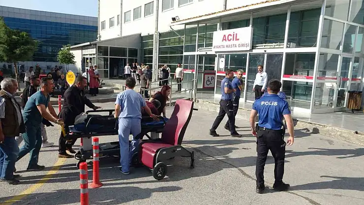 Malatya'da mezarlıkta silahlı ve bıçaklı kavga: 1 ölü, 2 yaralı