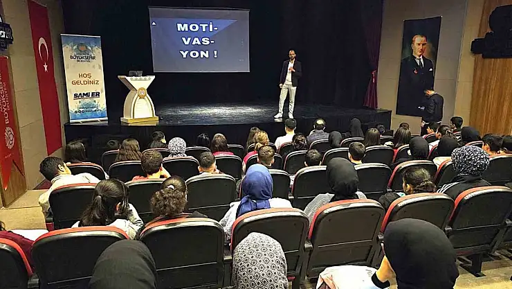Malatya'da öğrencilere kaygı ve motivasyon semineri