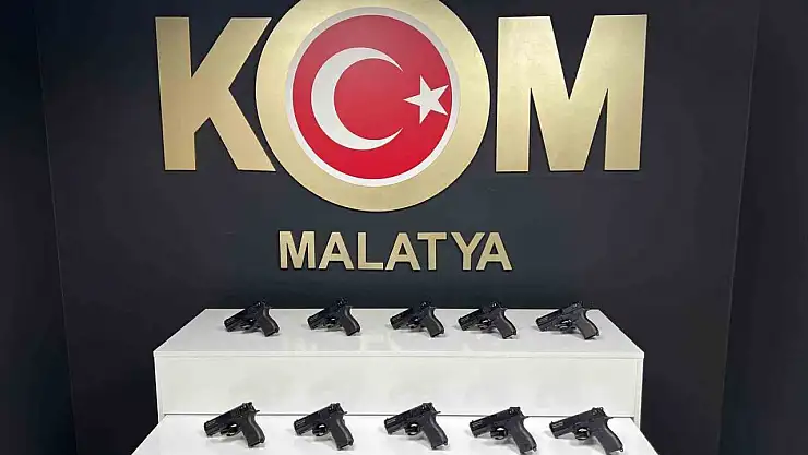 Malatya'da yolcu otobüsünde 10 ruhsatsız tabanca ele geçirildi