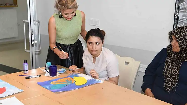 Otizmli çocuklar yeteneklerini sergiliyor