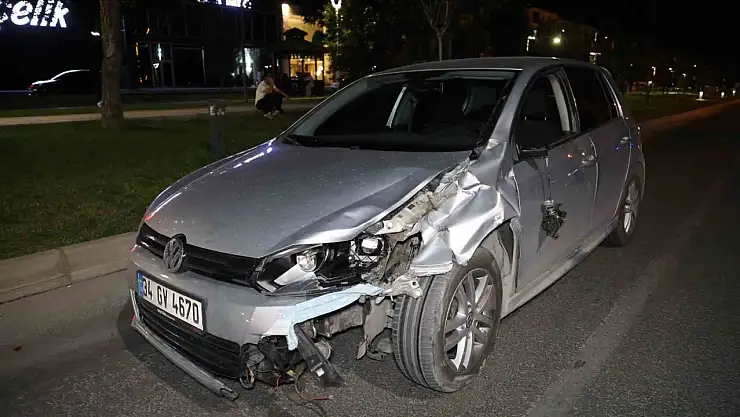 Otomobilin çarptığı genç kız hayatını kaybetti, sürücü aracı bırakıp kaçtı