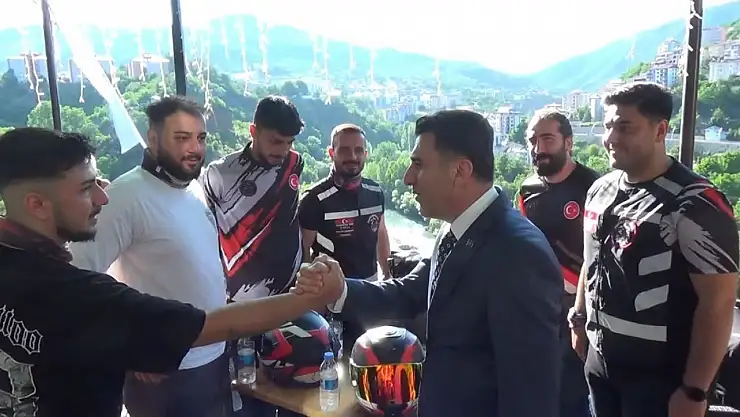 Tunceli'de bayramlaşma programı