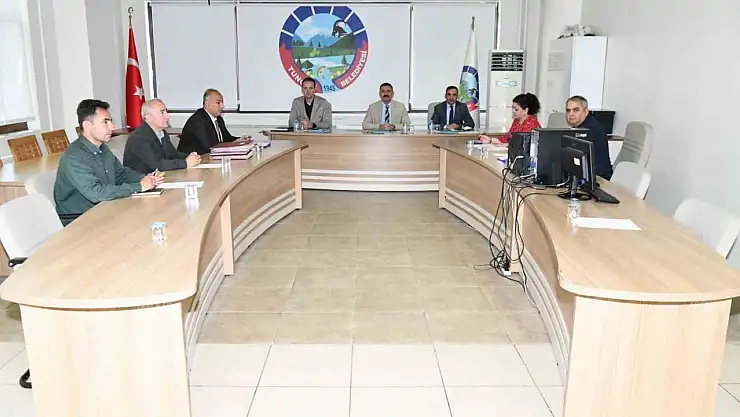 Tunceli'de belediye meclis toplantısı