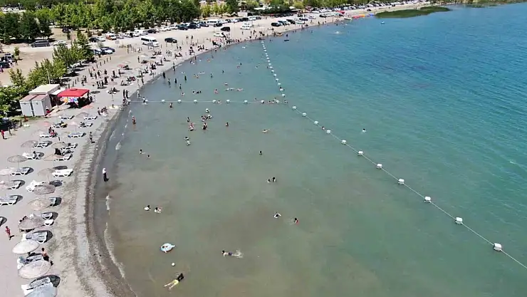 Yüzerken kalp krizi geçiren şahıs hayatını kaybetti