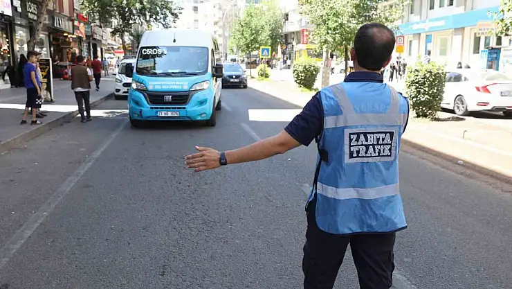 Zabıta ekiplerinden toplu taşıma araçlarına 22 bin 477 denetim